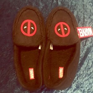 Deadpool slippers